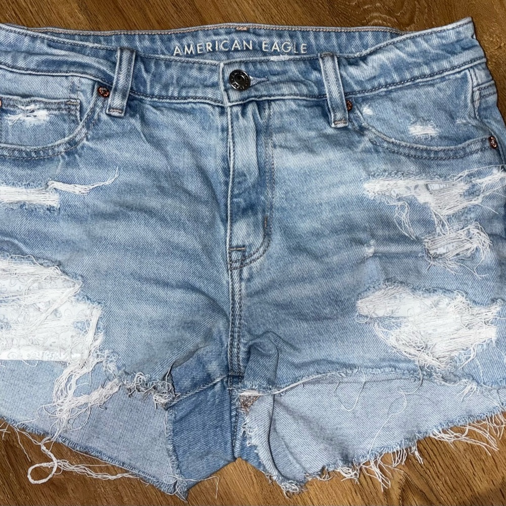 AE Shorts
